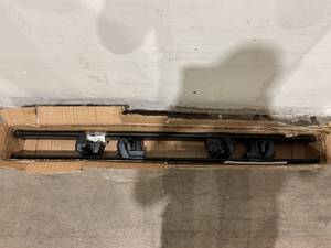 lot 206 image: JUST-V 51 Inch Adjustable Universal Black Aluminum Roof Rack Cross Bars