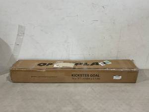 lot 104 image: QUICKPLAY Kickster Soccer Goal Range