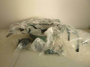 lot 403 image: YANZ Bird Baths for Outdoors with Solar Lamp