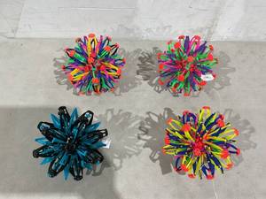 lot 172 image: Gloworks Set of 4 Assorted Color Expandable Breathing Ball
