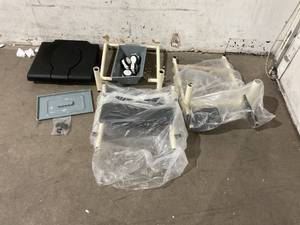 lot 326 image: Mobile Wheelchair Toilet Seat