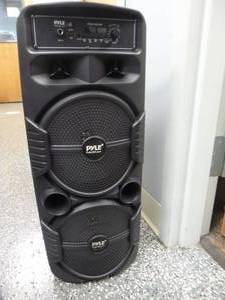 lot 454 image: Pyle Portable Bluetooth PA Speaker System