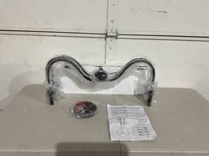 lot 78 image: Homebelife 5-Light Matte Black Farmhouse Chandelier