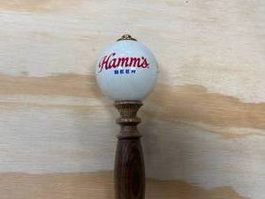 lot 109 image: Vintage Hamms Beer Tap