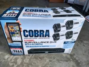 lot 4 image: Cobra 8-Channel Surveillance DVR - New