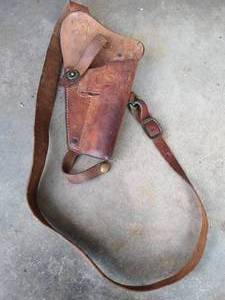 lot 16 image: WWII Enger Kress M1911 Shoulder Holster