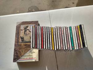 lot 58 image: (26) 1940s Era CDs And Bob Hope Box Set