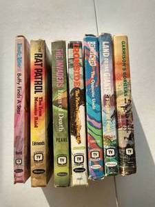 lot 60 image: (7) Vintage Whitman TV Series Adventure Books