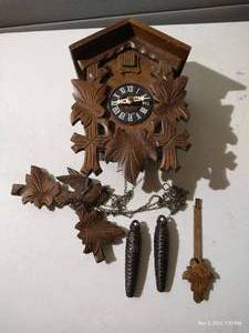 lot 177 image: Vintage Cuckoo Clock With Weights