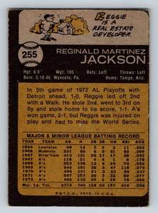 lot 71 image: 1973 Topps Reggie Jackson #255 Vintage Baseball Card