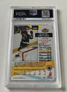 lot 268 image: Wayne Gretzky PSA 8.5 NM-MT 1993 Stadium Club Members Only #200 Hockey Card