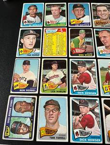 lot 126 image: 1965 Topps 20 Card Vintage Baseball Lot
