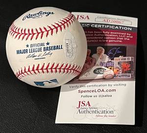 lot 313 image: Pat Neshek Signed Baseball with JSA COA, OMLB Selig ball, Minnesota Twins