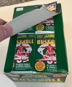 lot 337 image: 1991 Score Baseball Series 1 Pack Box - 36 Packs Sealed Baseball Cards