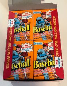 lot 338 image: 1990 Donruss Baseball Pack Box - 36 Sealed Packs Baseball Cards