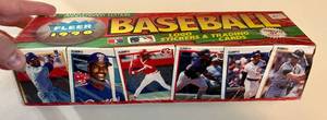 lot 341 image: 1990 Fleer Baseball Complete Sealed Factory Set - Baseball Cards
