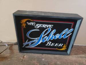 lot 15 image: Schell Light Up Sign