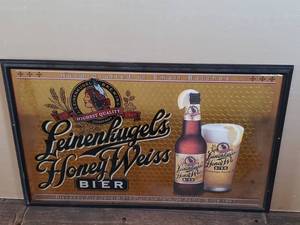 lot 5 image: Large Leinenkugels Honey Weiss Bar Mirror