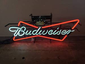 lot 6 image: Budweiser Neon Sign