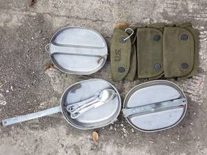 lot 99 image: Military Field Meal Kit