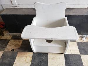 lot 116 image: Vintage Potty Training Chair