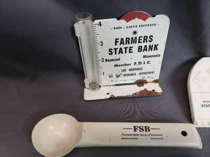 lot 150 image: Misc. Smalls Advertising and Matchbooks