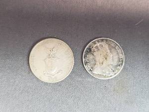 lot 169 image: 1945 Phillipines 10 Centavos and 1910 Canada 5 Cents