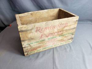 lot 215 image: Remington Express Wood Box