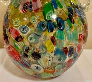 lot 105 image: Vibrant Art Glass Double Handled Vase