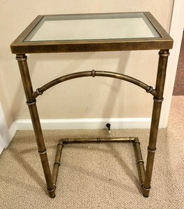 lot 124 image: Brass Based Side Table  Sofa Table