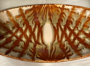 lot 136 image: Pretty Pottery Platter by Richie Watts