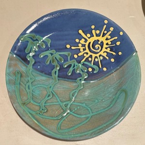 lot 188 image: Pretty Platters and Plates