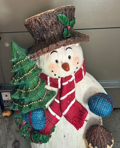 lot 198 image: Large Festive Resin Snowman
