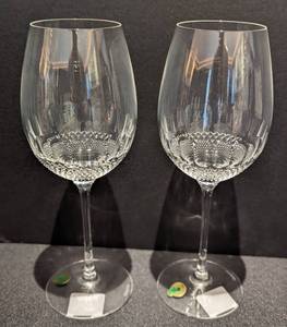 lot 49 image: (6) New Waterford Crystal Colleen Essence Red Wine Glasses