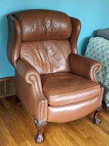 lot 11 image: Gorgeous Clawfoot Leather Wingback Recliner