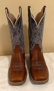 lot 257 image: Cool Cowboy Boots by Ariat