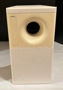 lot 303 image: Bose Acoutimass 5 Series II Subwoofer and 2 Speakers