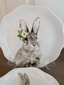 lot 46 image: Decorative Pier One and William Sonoma Dishes