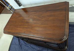 lot 81 image: Sligh English Manor Lateral File Cabinet