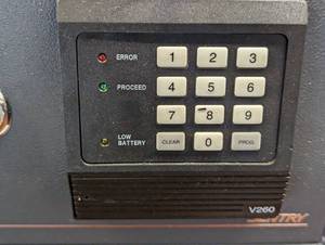lot 284 image: Sentry V260 Digital Combination and Key Safe