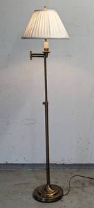 lot 285 image: Decorative Brass Floor Lamp
