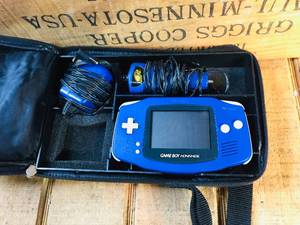 lot 12 image: Vintage Nintendo Game Boy Advance