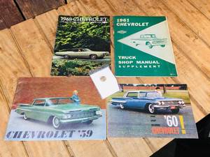 lot 46 image: Group Vintage Chevrolet Brochures - Ads - Button