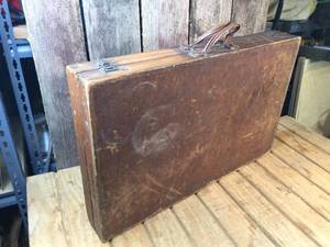 lot 147 image: Vintage Traveling Salesman Portable Wooden Table