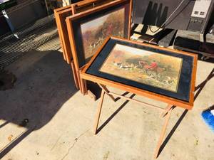 lot 161 image: Vintage Wooden TV Trays Set