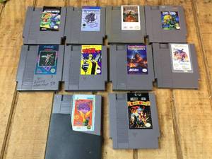 lot 188 image: 10 Vintage Nintendo NES Game Cartridge