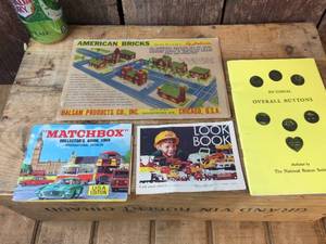 lot 205 image: Vintage Catalogs - Tonka - Matchbox - Buttons - Bricks