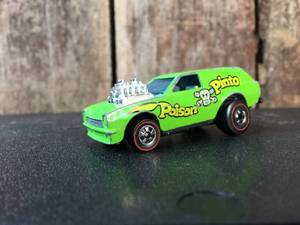 lot 239 image: 1975 Hot Wheels Redline Poison Pinto