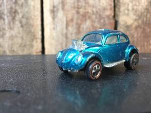 lot 242 image: 1967 Hot Wheels Redline Custom Volkswagen