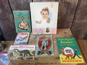 lot 266 image: Vintage Childrens Books